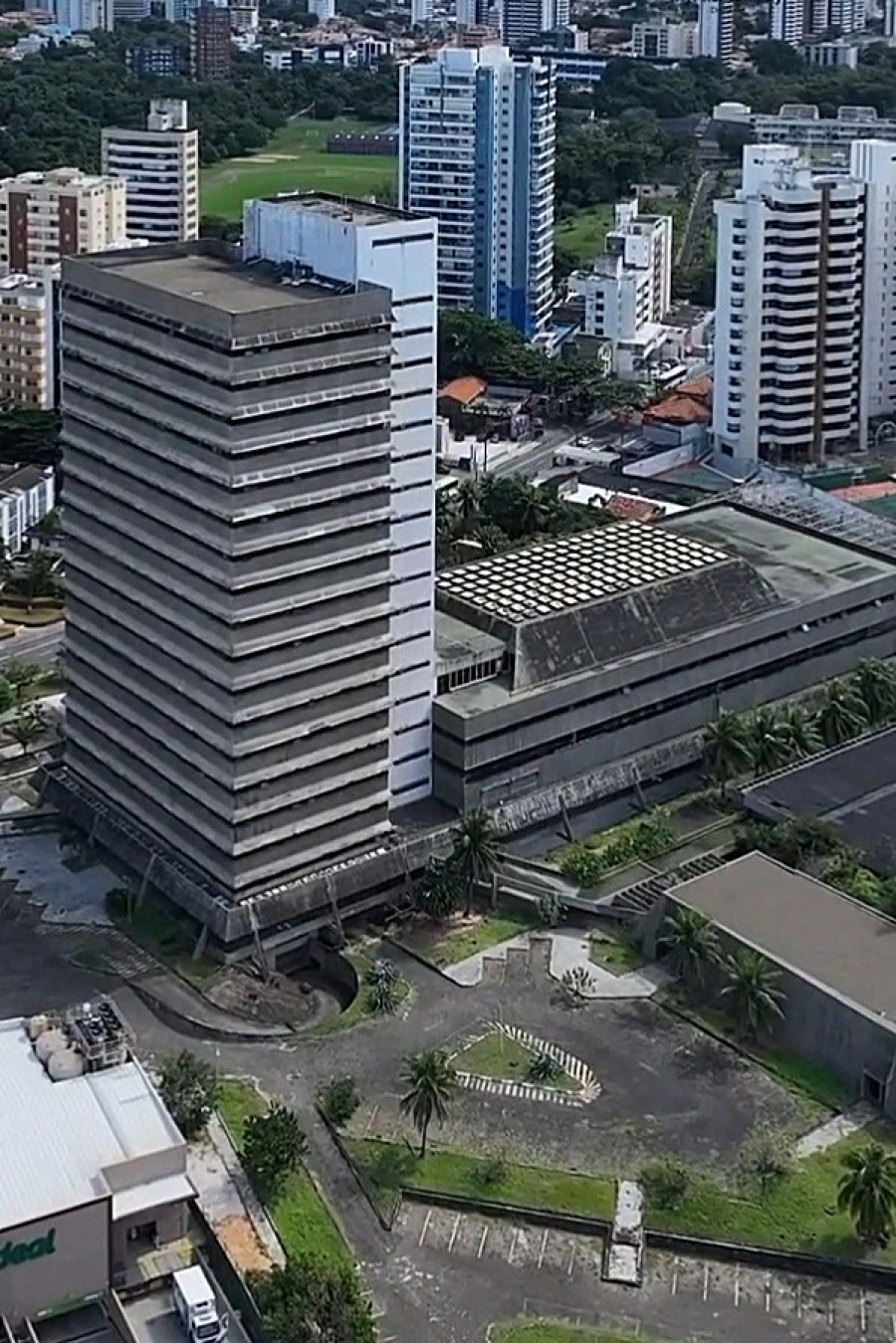 Antiga sede dos Correios na Pituba dará lugar a novo empreendimento residencial