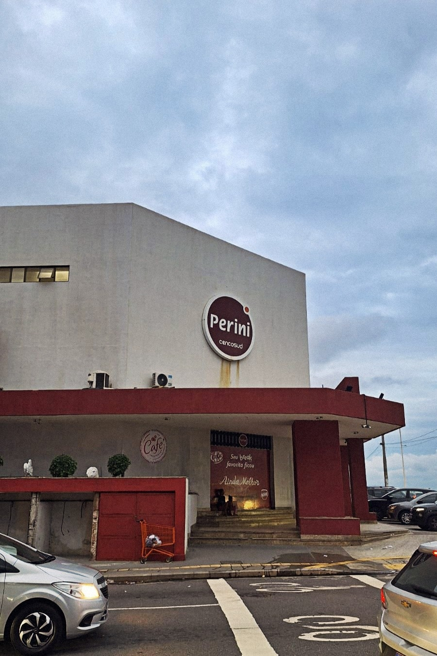 Denúncias apontam supostos saques em imóvel da antiga Perini na Pituba
